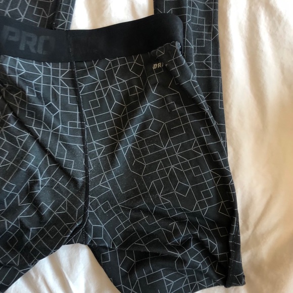 Nike pro legging - Picture 3 of 3